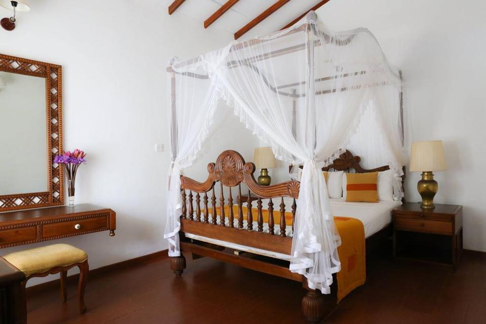Mirissa Bay Resort Kültér fotó